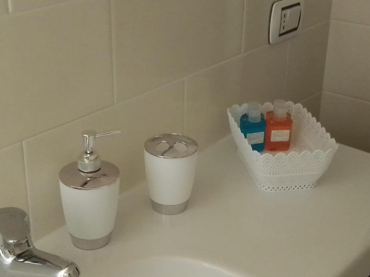 B&B La Lanterna Леванто Екстер'єр фото